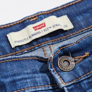 Levis 512  perfectly slimming straight leg sz 12